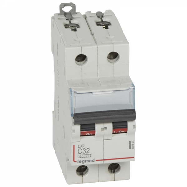 DX3 4P C50 6000A/10KA