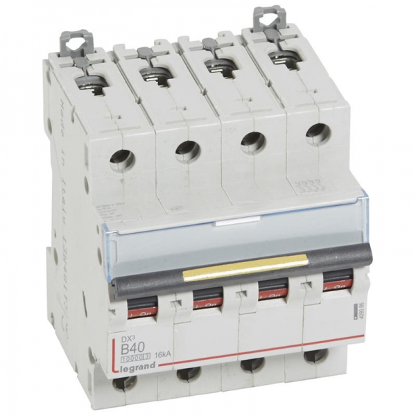 DX3 4P B40 10000A/16KA
