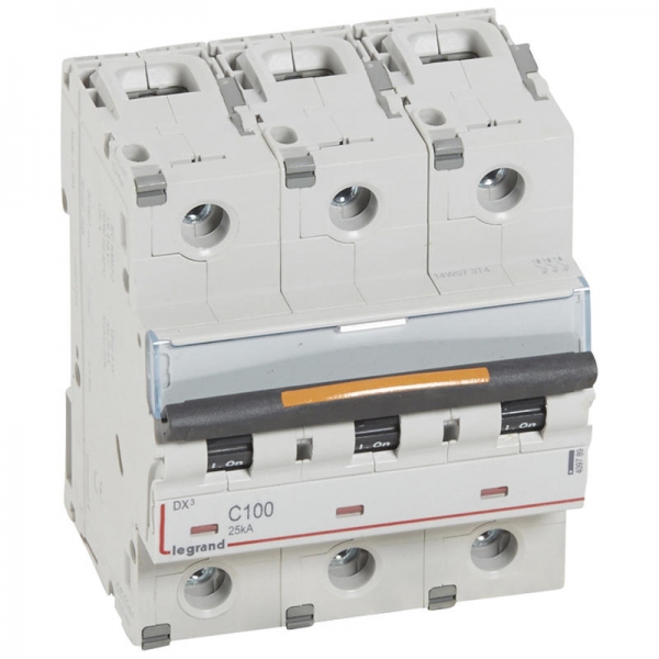 DX3 3P C100 25KA