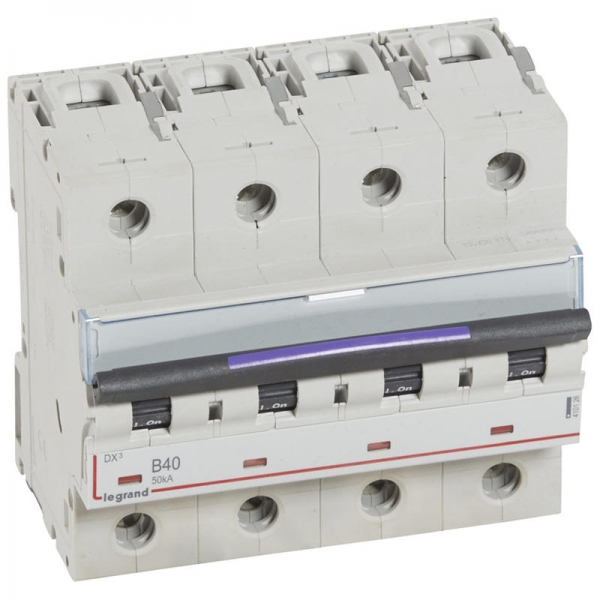 DX3 4P B40 50KA