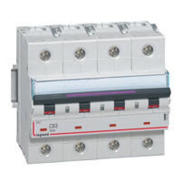 DX3 4P C63 50KA