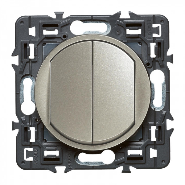 DBLE VV 10 A CELIANE COMPO TIT