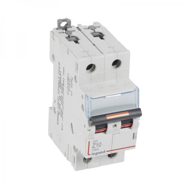 DX3 2P Z10 25KA