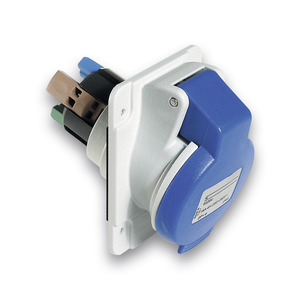 SOC PR IN 32A IP44 220 3P